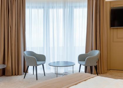 room 115 thumbnail 5