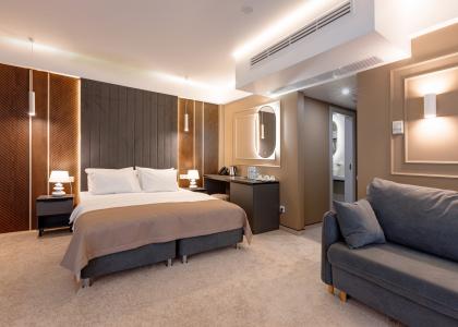 room 122 thumbnail 2
