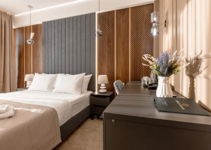 room 114 thumbnail 2